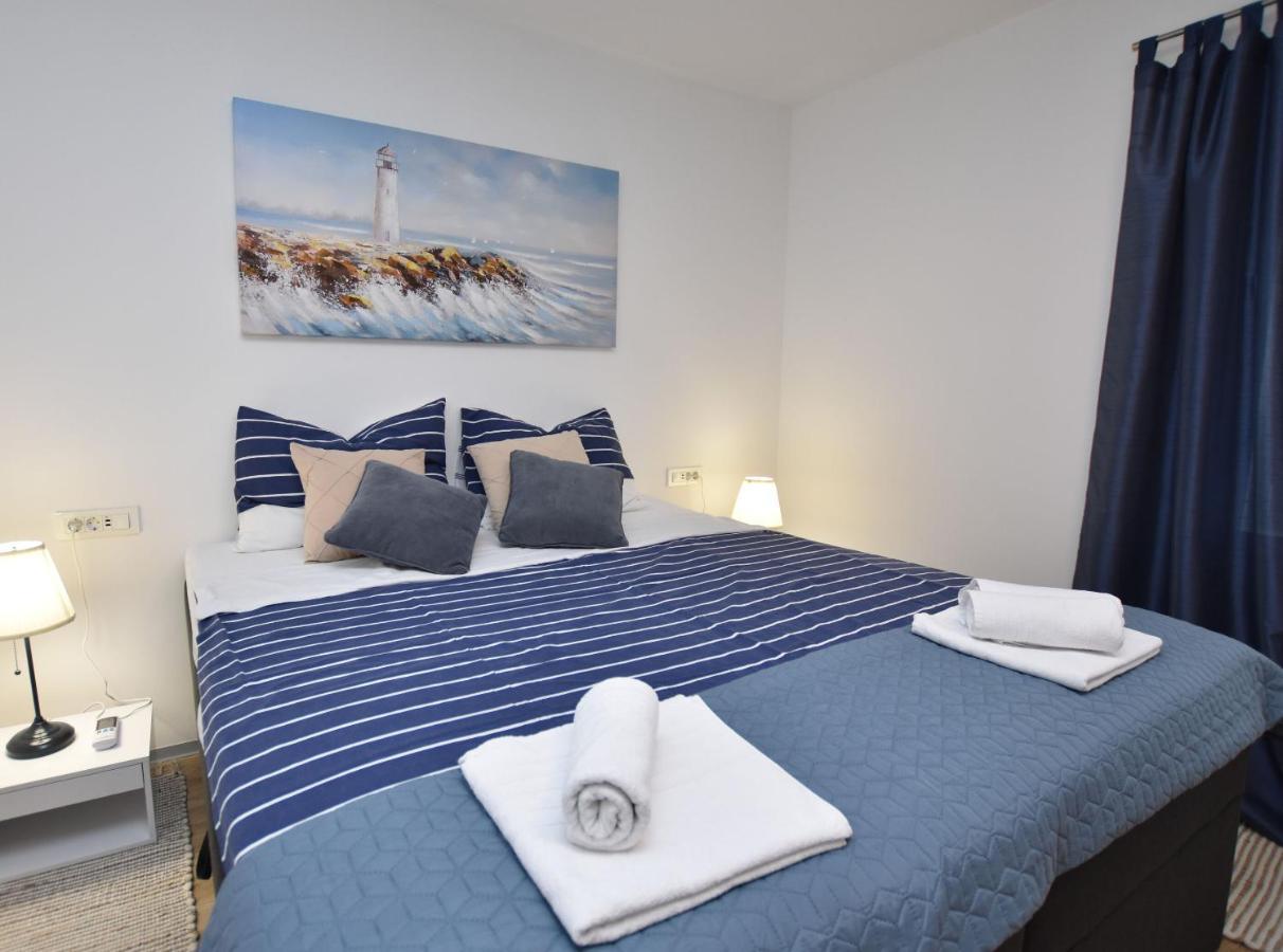 Apartment Palcic Primošten Buitenkant foto